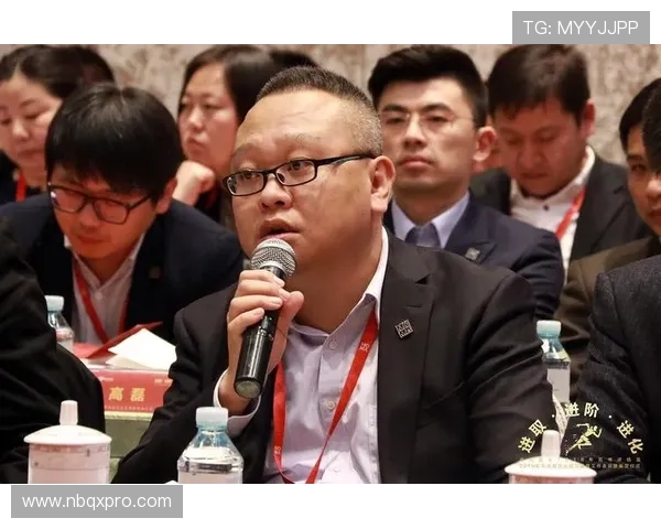 上海羽毛球队总决赛表现回顾与分析状态提升的关键因素探讨