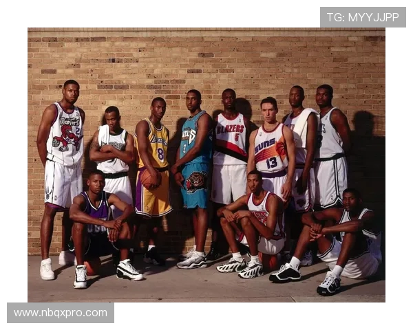 成都与重庆篮球队赛后复盘分析力量对决的精彩瞬间与战术博弈