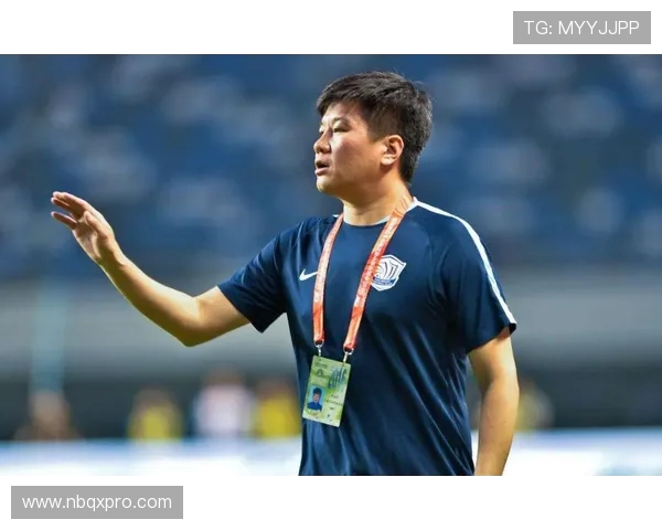 李金羽：从足球场上的锋芒毕露到教练生涯的蜕变与探索